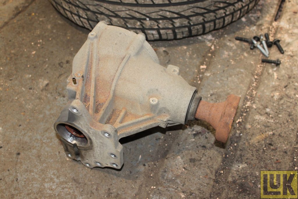 Land Rover Freelander 2 TD4 Clutch Replacement with LuK techtalk.ie